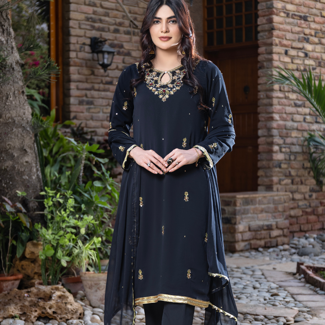 MAJESTY BLACK
