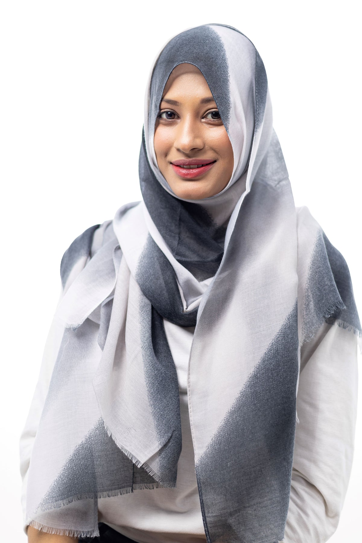 CHARCOAL AND WHITE