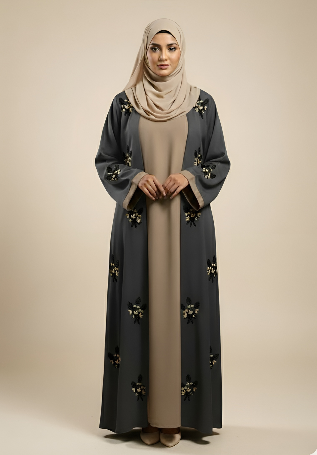 AL-FAAKHIRA (charcoal)