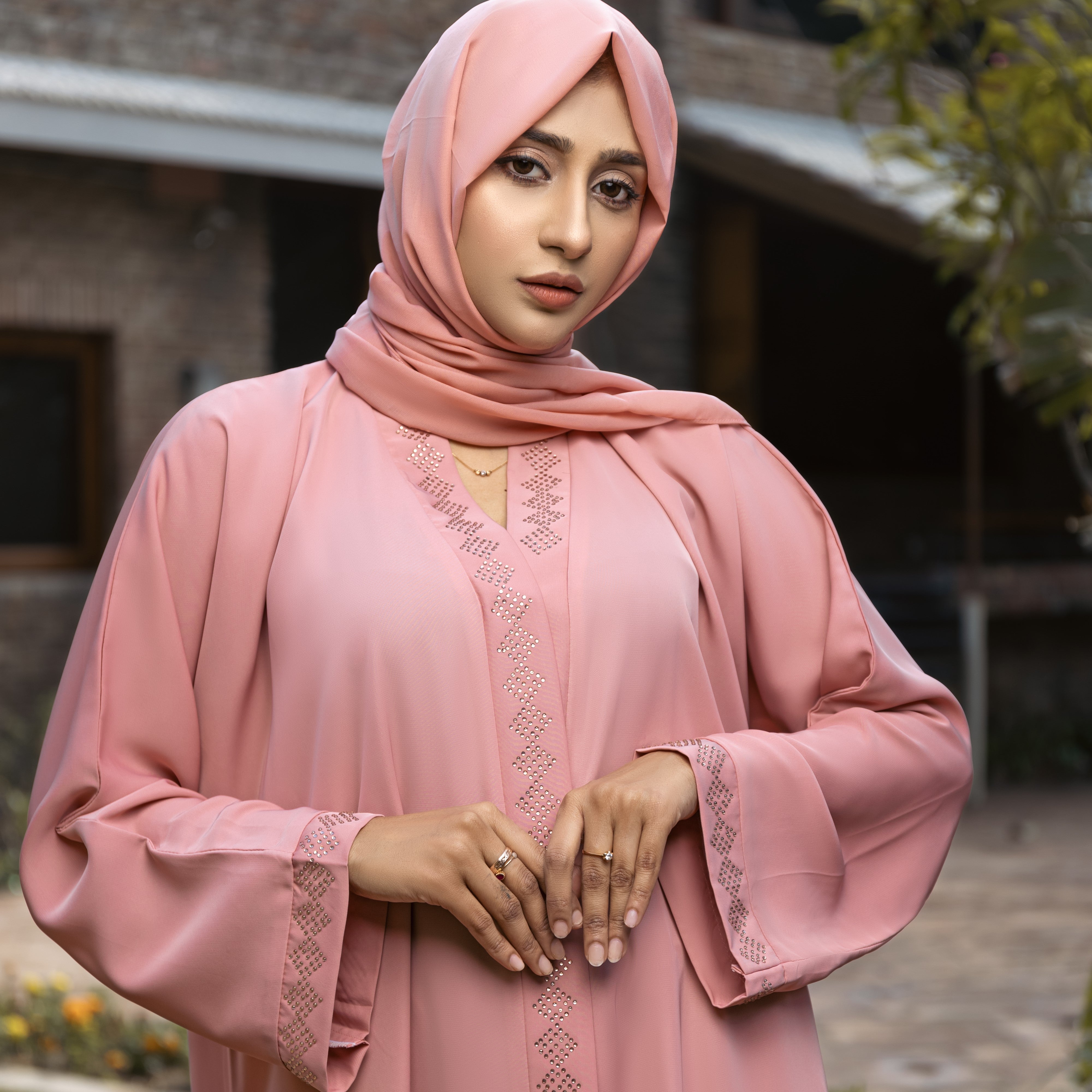 PETAL PINK ABAYA