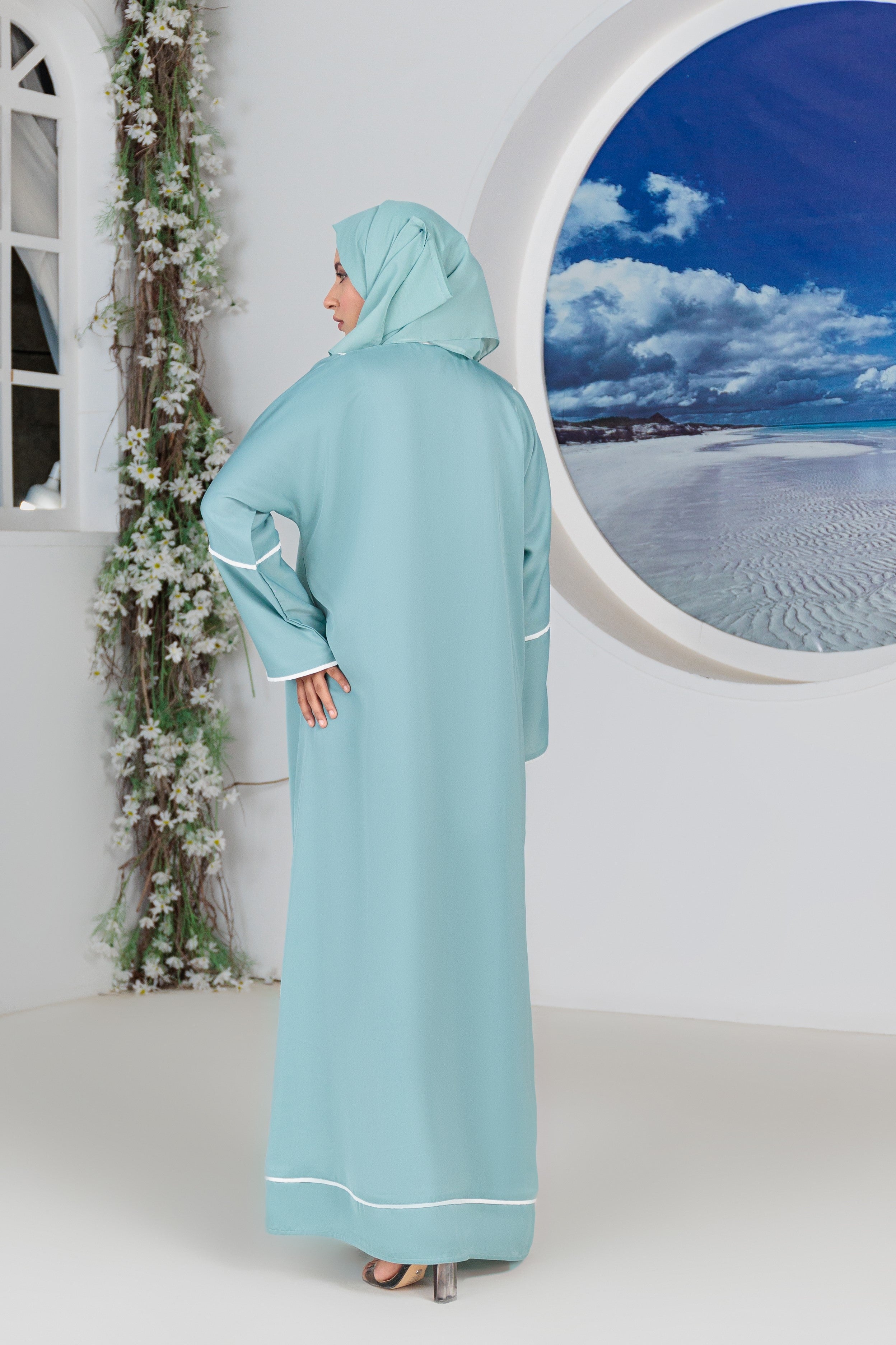 AL-FALAK ABAYA