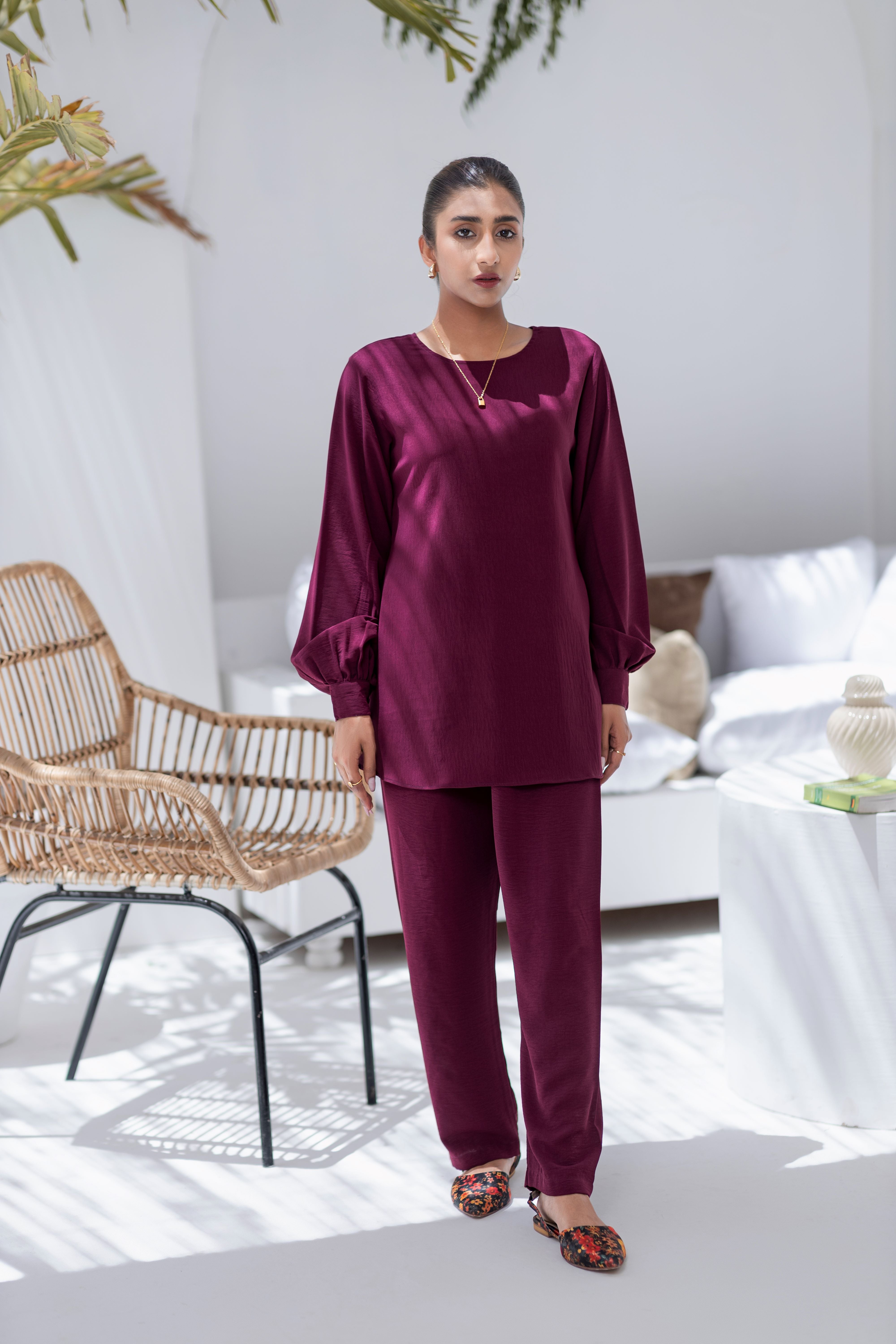 TIMELESS MAROON