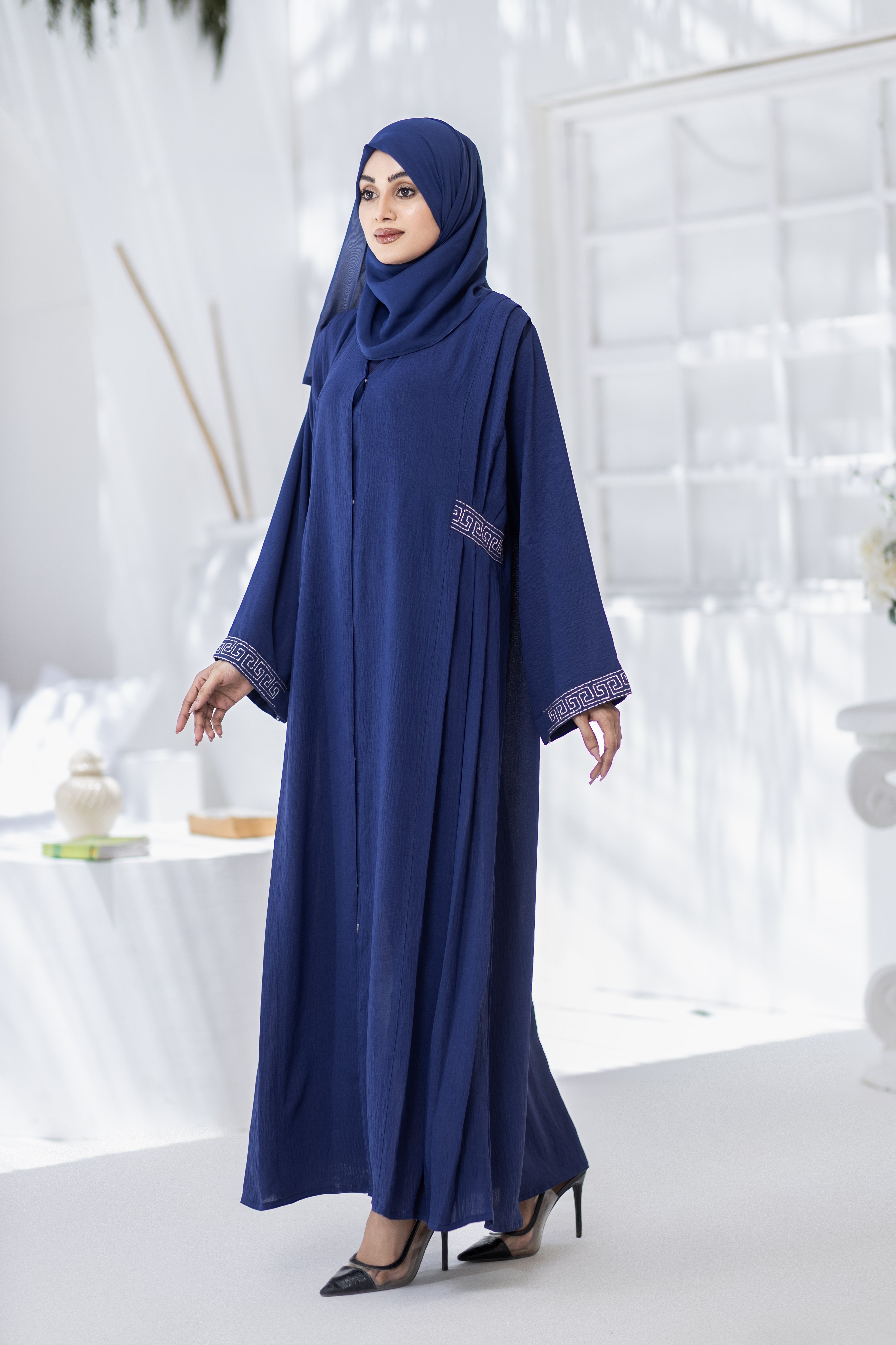 TWILIGHT BLUE