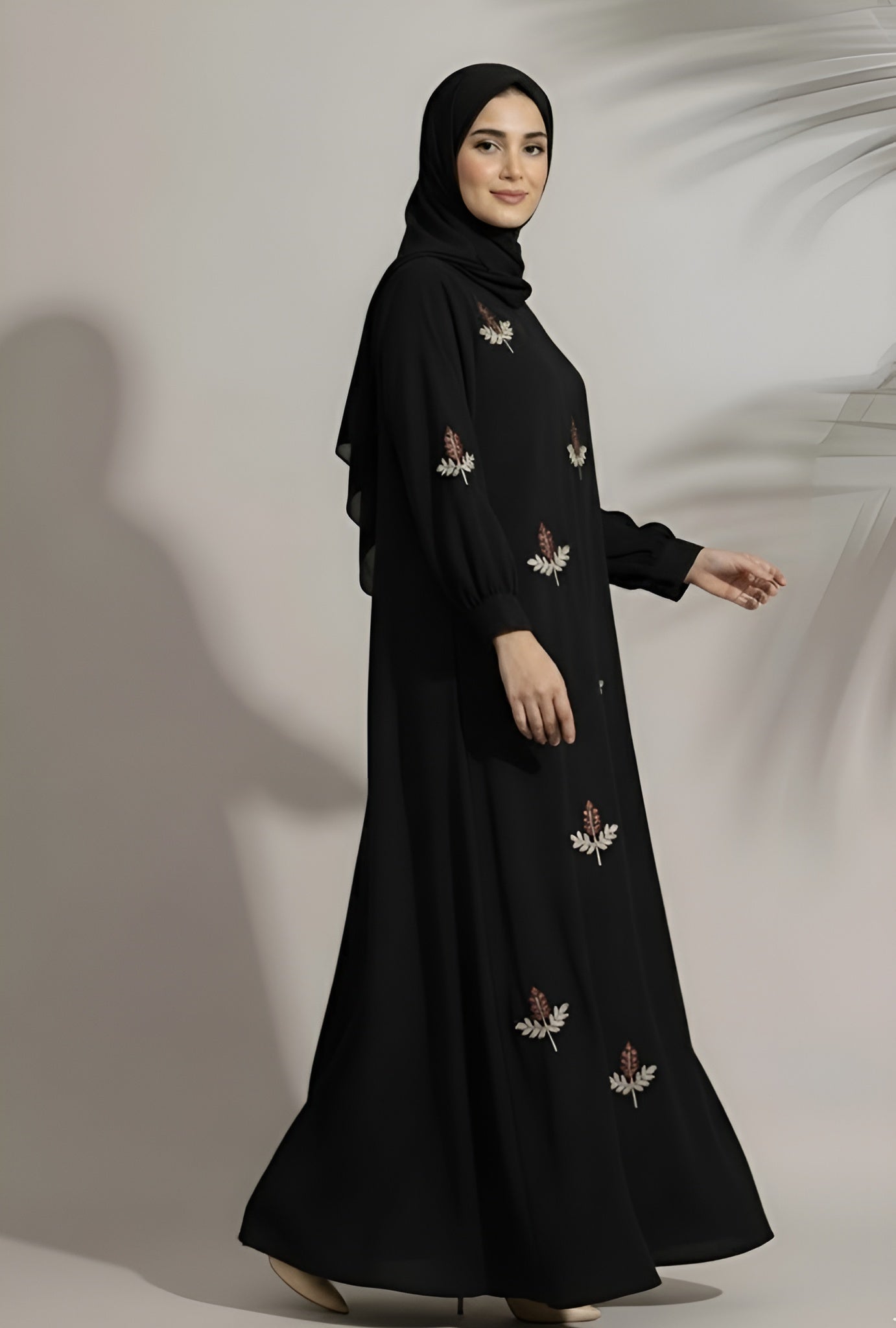 PEARL PETALS (BLACK)