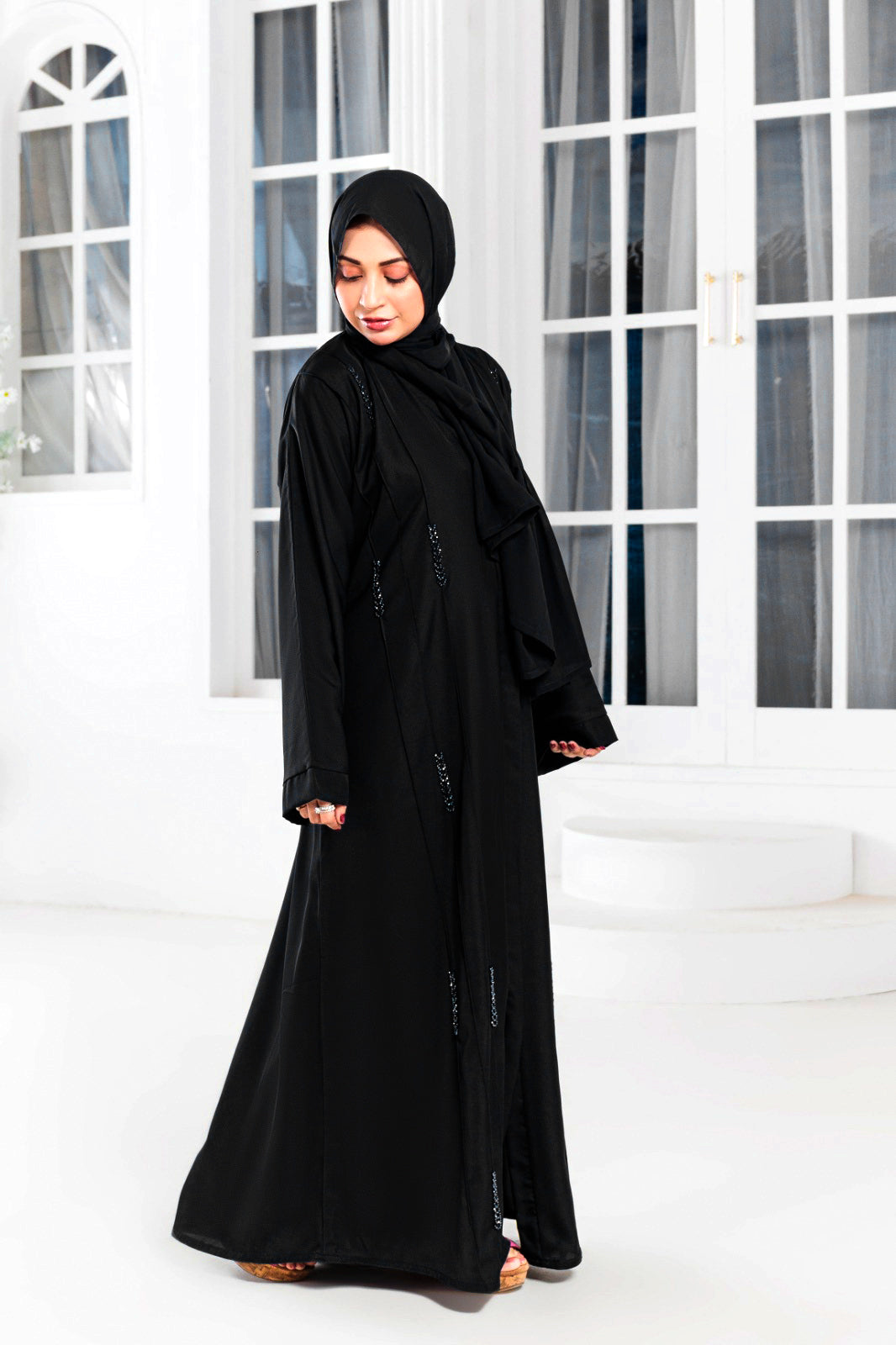 ZARQAA-BLACK