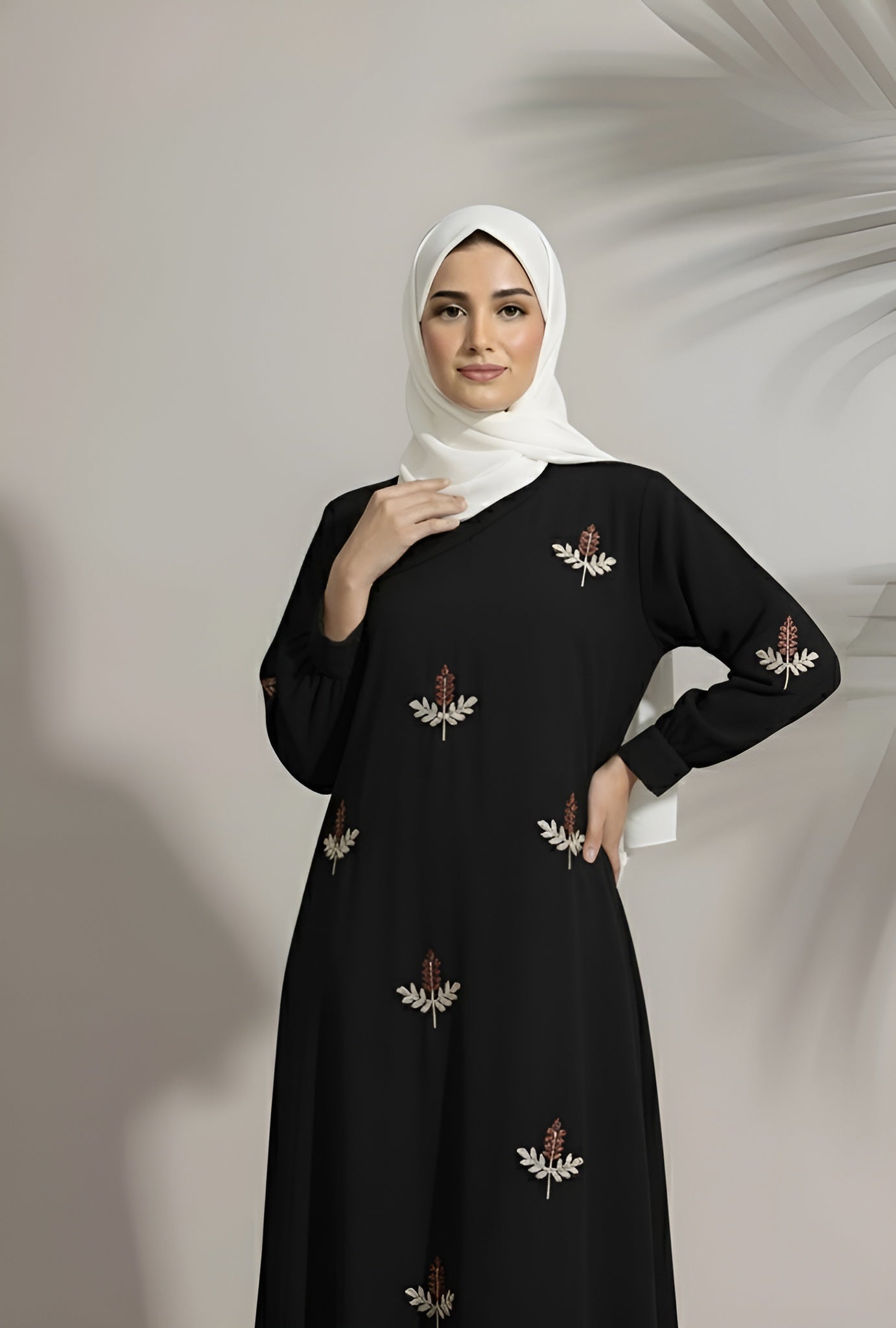 PEARL PETALS (BLACK)