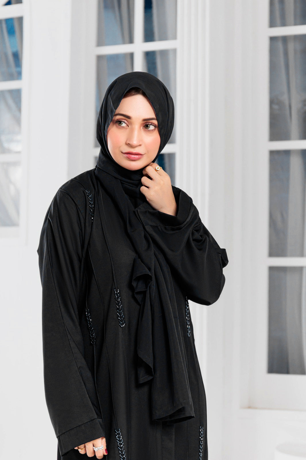ZARQAA-BLACK